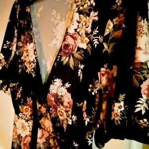Beautiful long floral dress with small slit